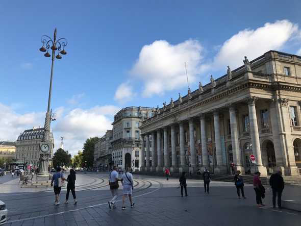 Bordeaux Square