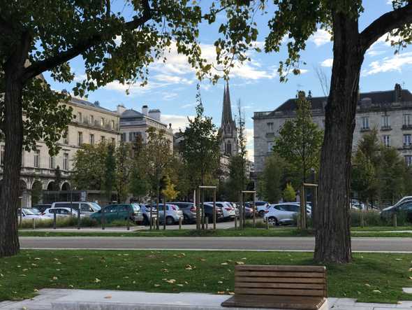 Bayonne Bench