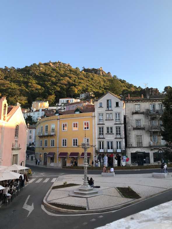 Sintra Square Again